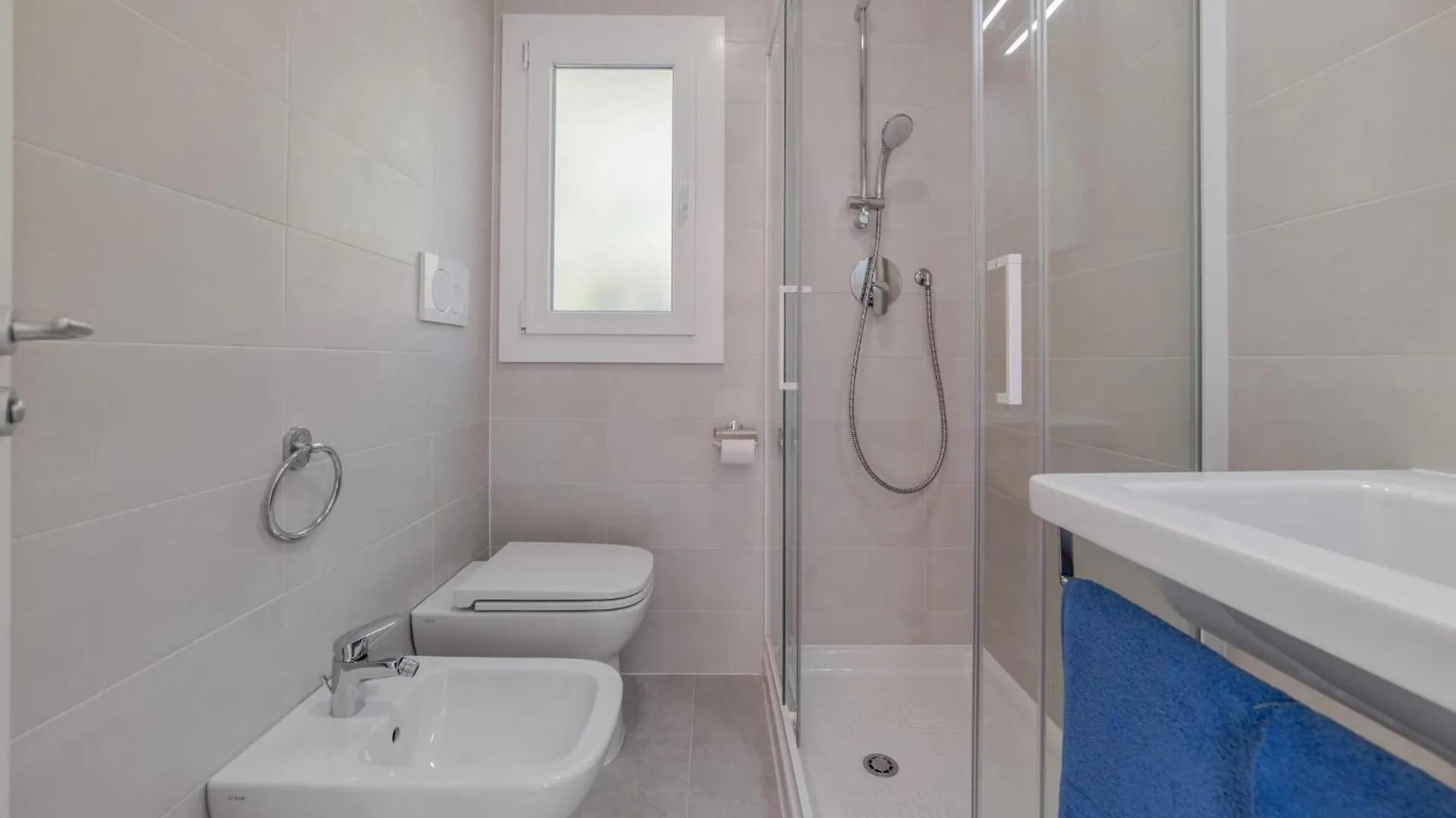 2 Bedroom Cozy Home In Deiva Marina